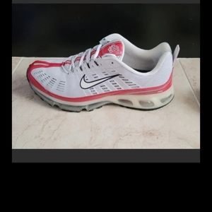 Nike airmax 360. Original valued over 500. Retro new